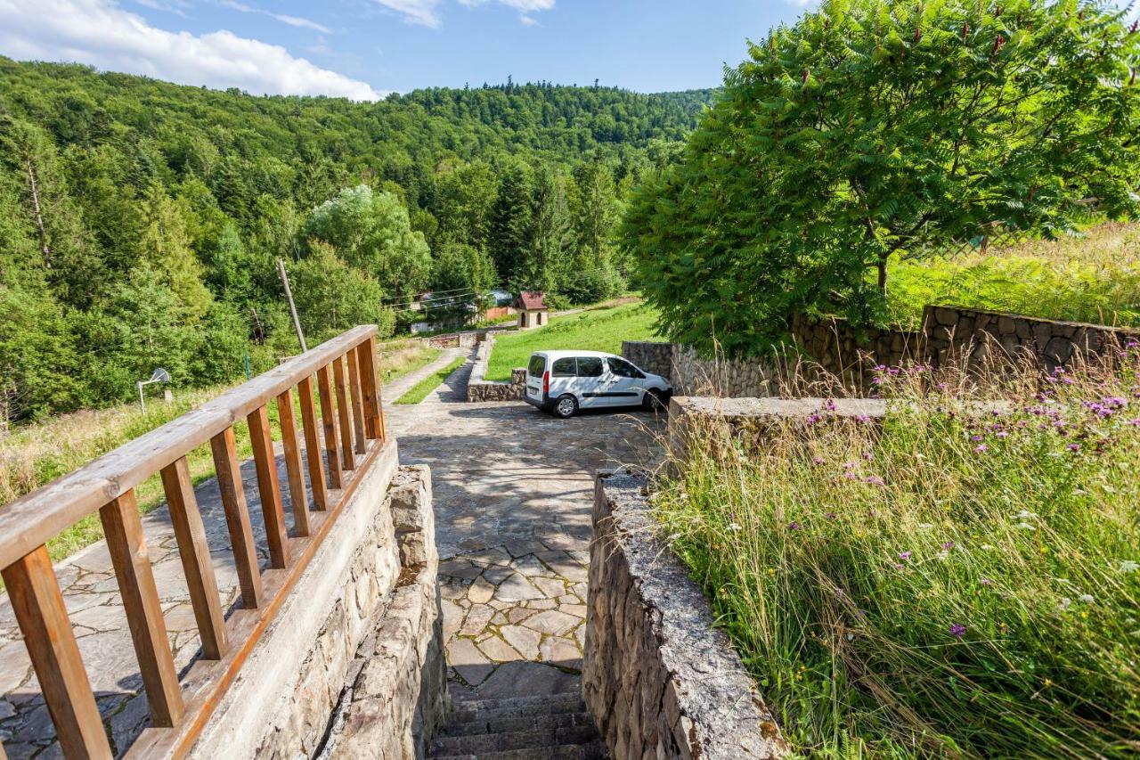 Альпина Hotell Jaremtje Exteriör bild