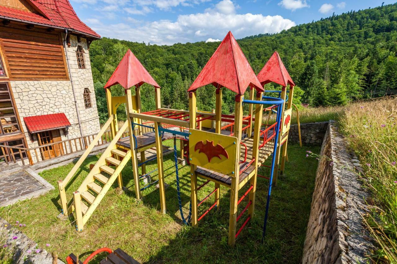 Альпина Hotell Jaremtje Exteriör bild