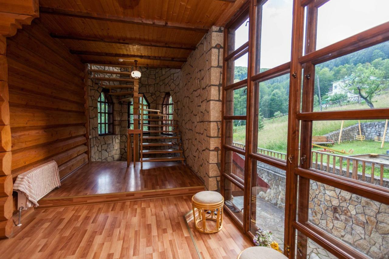 Альпина Hotell Jaremtje Exteriör bild